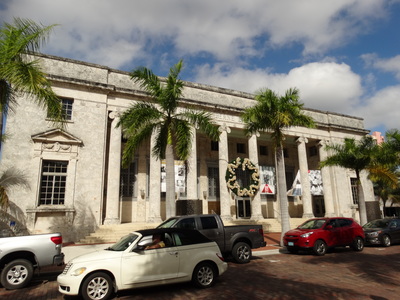 Cape Coral Vacation Rentals Downtown Fort Myers Art Building